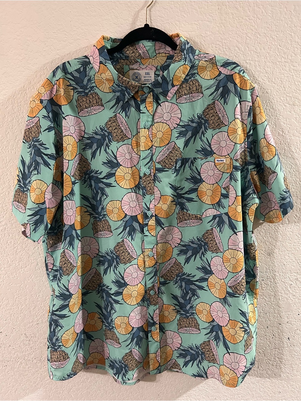 Hurley Shirt Mens XXL Blue Colorful Pineapples Print Short Sleeve Button Up